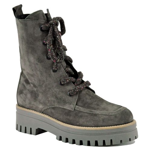 Leonardo Suede Tie Lug Boot