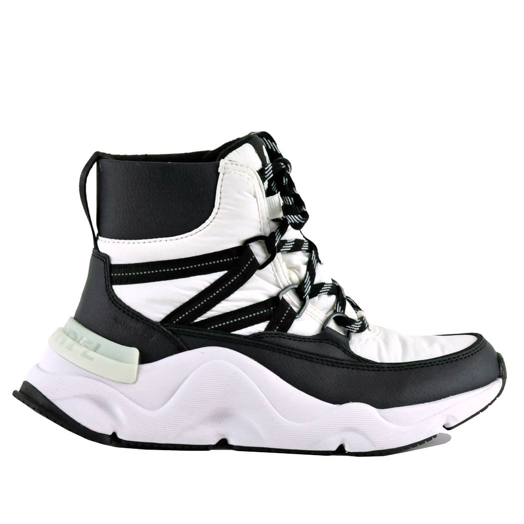 Kinetic RNEGD Waterproof Sport Tie Boot