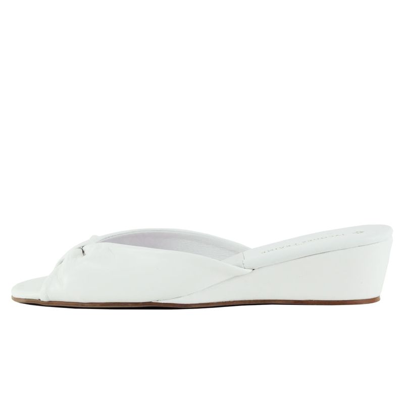 Jacques-Levine-PillowSlipper-White---4