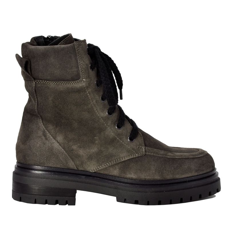 275-Central-LilyBoot-LavaRed---2