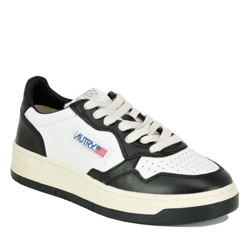 Medalist Low WB01 Leather Fashion Sneaker