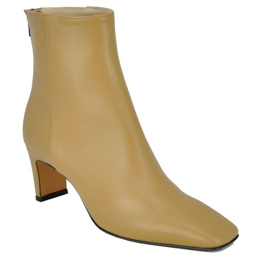 Fransisco Leather Heel Boot